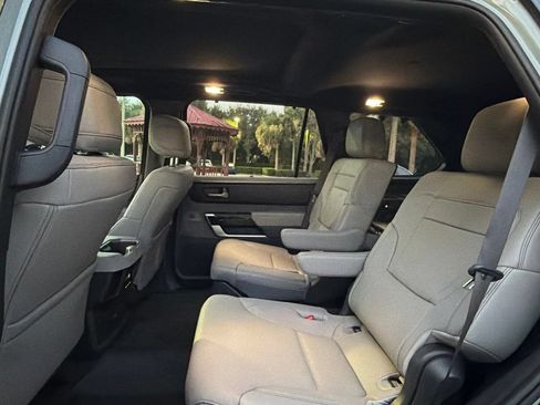 Used 2026 Toyota Sequoia Limited AWD/4WD image 8