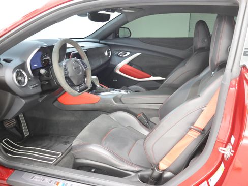 Used 2023 Chevrolet Camaro ZL1 RWD image 8