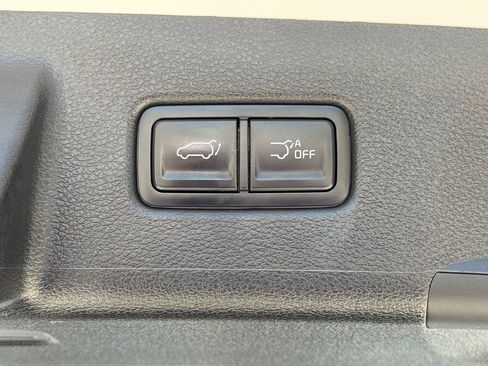 Used 2025 Kia Telluride S AWD/4WD image 32