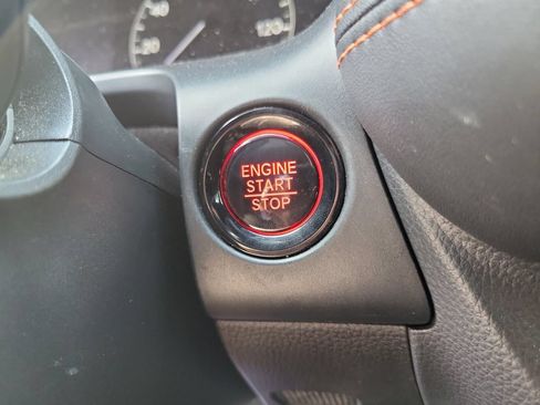 Certified 2025 Honda HR-V Sport image 31