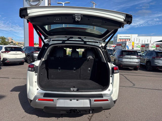 Certified 2023 Nissan Pathfinder SL w/ SL Premium Package AWD/4WD image 26