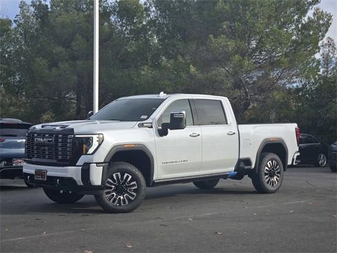 New 2026 GMC Sierra 3500 Denali Ultimate image 8