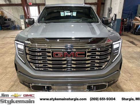 New 2026 GMC Sierra 1500 Denali w/ Denali Reserve Package image 12
