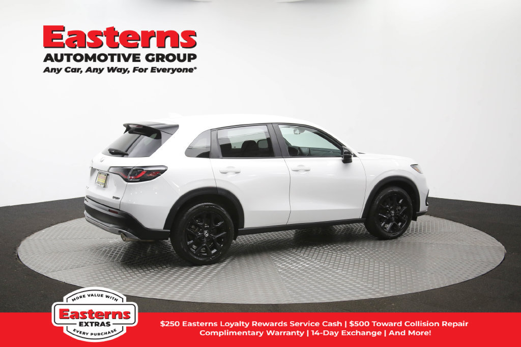 Used 2025 Honda HR-V Sport image 42