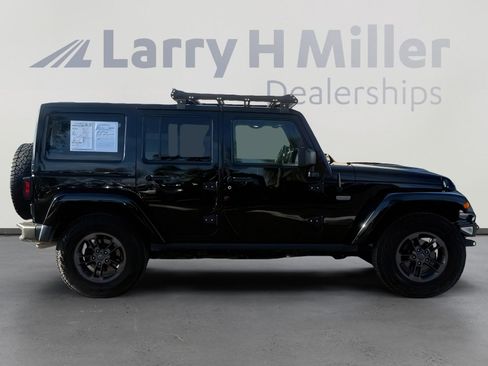 Used 2016 Jeep Wrangler Unlimited Sahara image 7