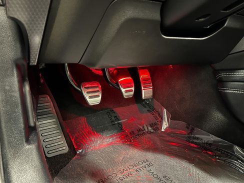 Used 2022 Ford Mustang GT Premium w/ GT Performance Package image 36