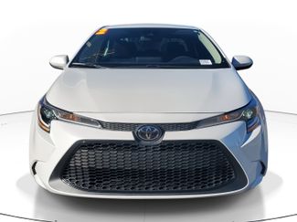 Used 2022 Toyota Corolla LE video 2