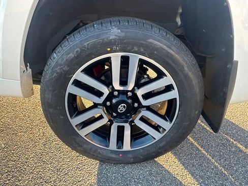 Certified 2022 Toyota 4Runner Limited image 21