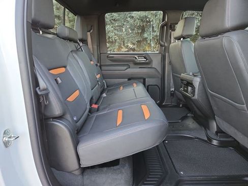 Used 2025 GMC Sierra 3500 AT4 w/ AT4 Premium Plus Package image 38