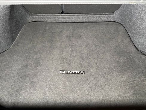 Used 2020 Nissan Sentra SV image 20