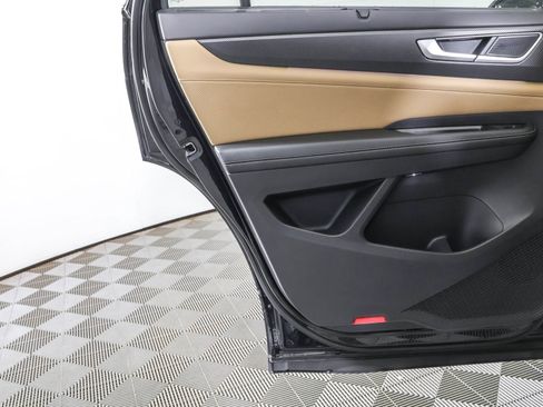 New 2026 Volkswagen Atlas Cross Sport SEL AWD/4WD image 38