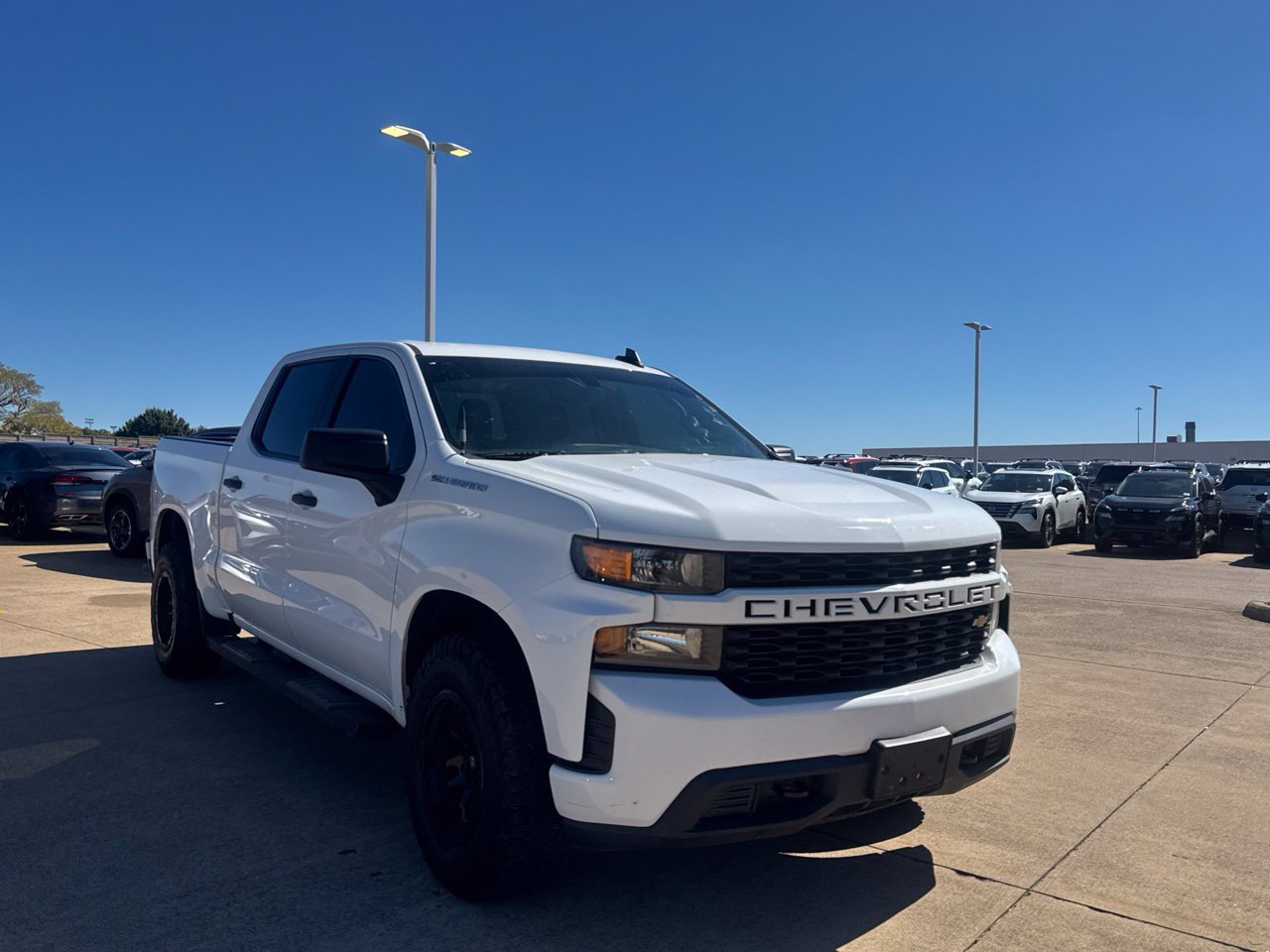 Used 2021 Chevrolet Silverado 1500 Custom RWD image 1