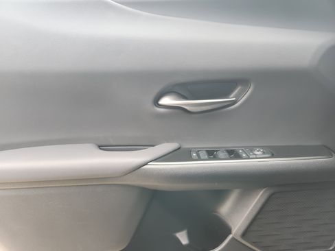 Certified 2025 Lexus UX 300h FWD image 28