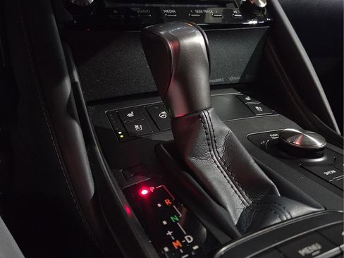 Used 2022 Lexus IS 300 w/ Premium Package RWD image 26