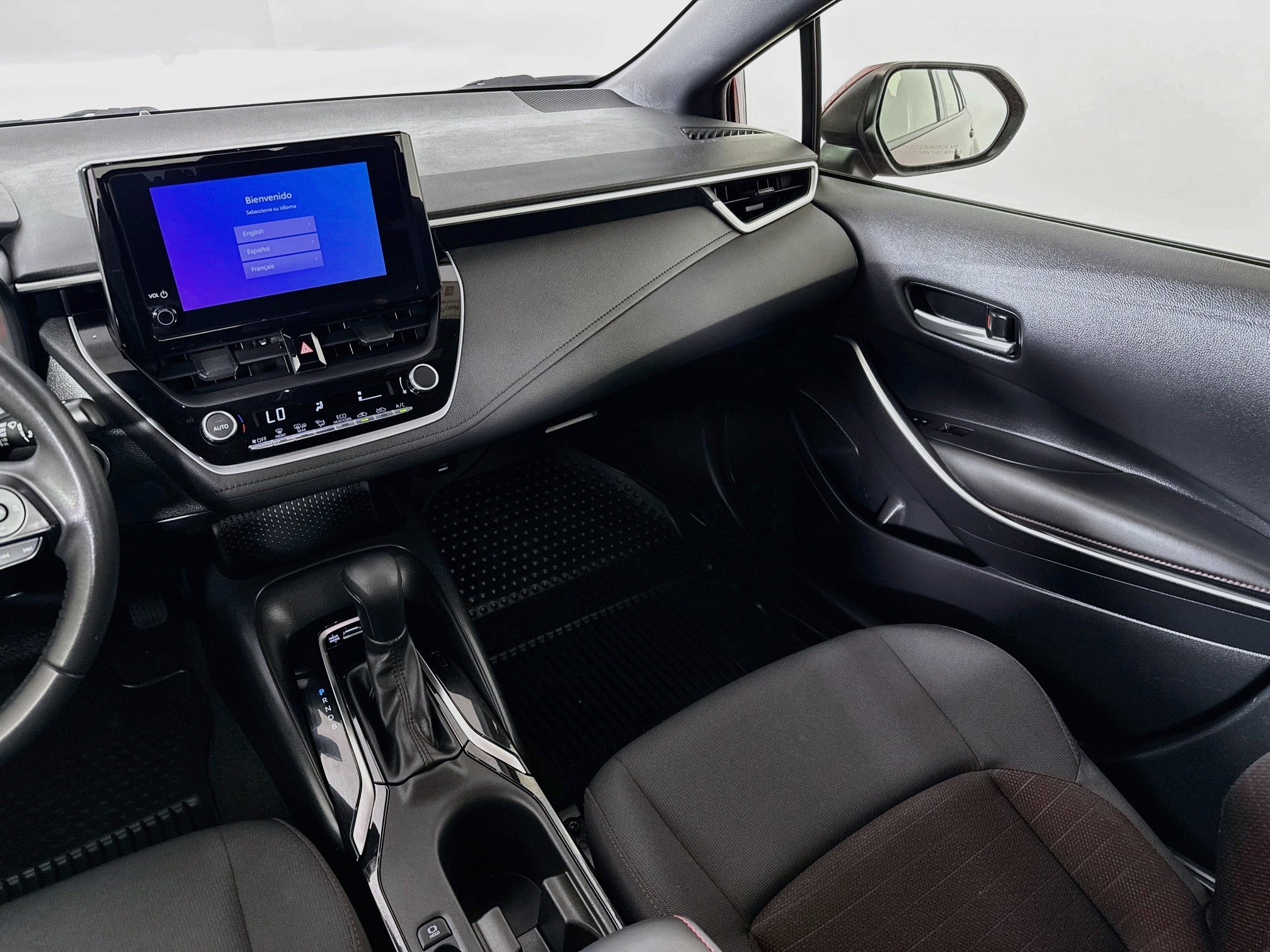 Certified 2024 Toyota Corolla SE FWD image 23