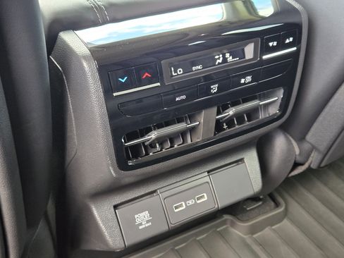 Certified 2024 Acura MDX SH-AWD w/ Technology Package image 19