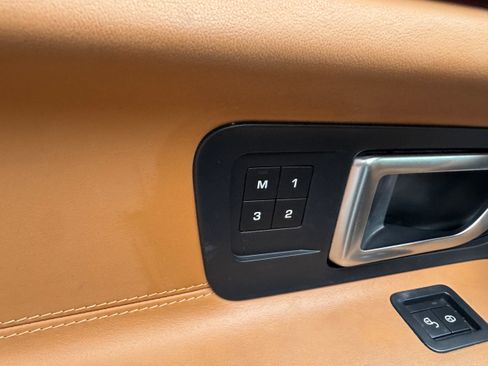 Used 2019 Land Rover Discovery Sport HSE Luxury image 6