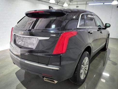 Used 2018 Cadillac XT5 Luxury w/ Driver Awareness Package image 29