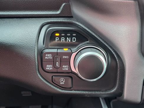 Used 2023 RAM 1500 Big Horn AWD/4WD image 19