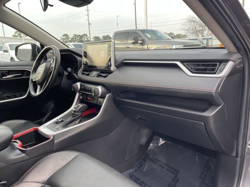 Used 2022 Toyota RAV4 TRD Off-Road w/ TRD Off-Road Weather Package image 15