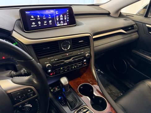 Used 2018 Lexus RX 450hL Premium w/ Premium Package AWD/4WD image 16
