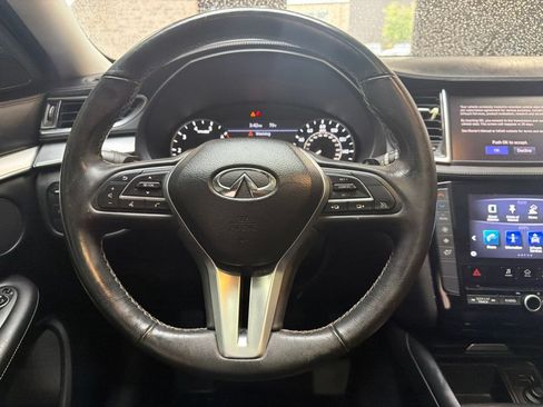 Used 2019 INFINITI QX50 Luxe w/ Navigation Package AWD/4WD image 21