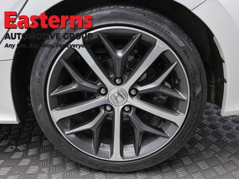 Used 2022 Honda Civic Touring image 8