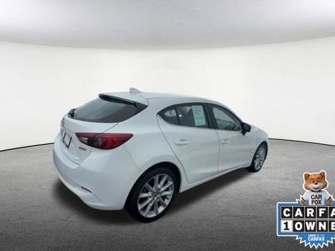Used 2017 MAZDA MAZDA3 Grand Touring image 9