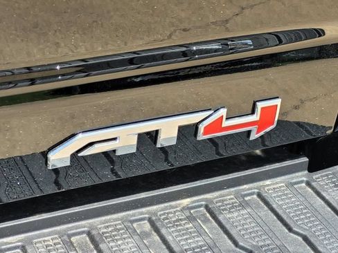 New 2026 GMC Sierra 2500 AT4 w/ AT4 Premium Plus Package AWD/4WD image 8
