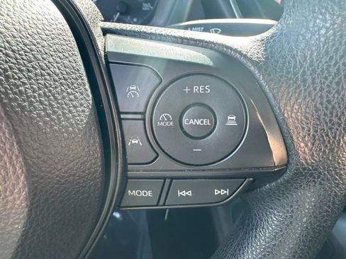 Used 2024 Toyota Corolla LE image 18