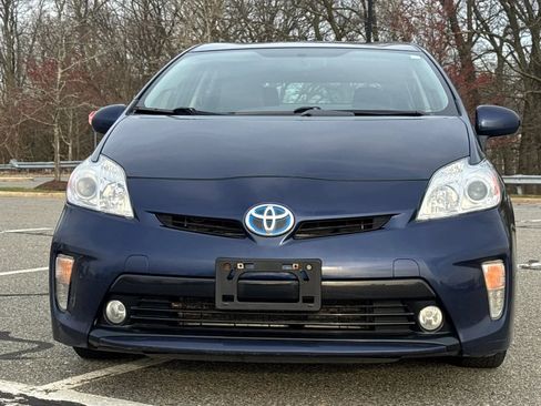 Used 2014 Toyota Prius Three FWD image 3