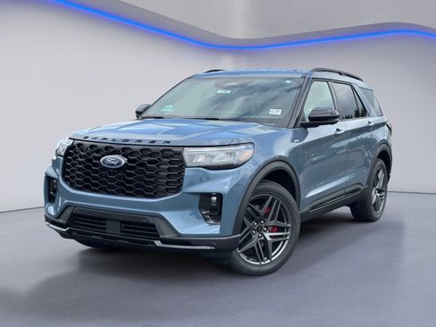 New 2026 Ford Explorer ST-Line RWD image 2