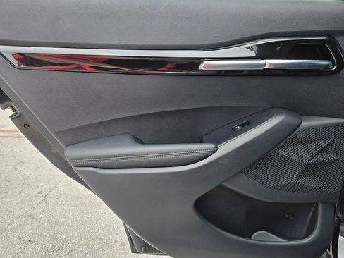 Used 2021 Kia Seltos SX AWD/4WD image 12