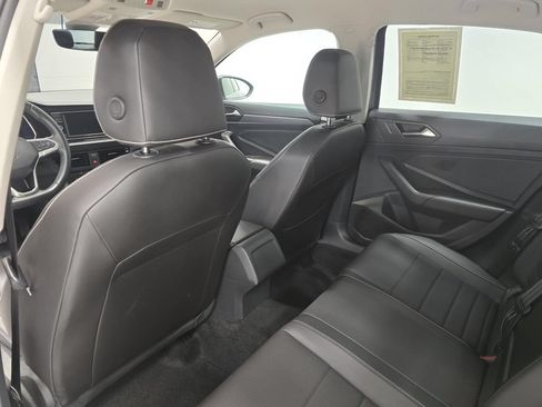 Used 2023 Volkswagen Jetta SE FWD image 18