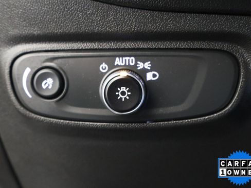 Used 2024 Chevrolet Equinox LS image 30