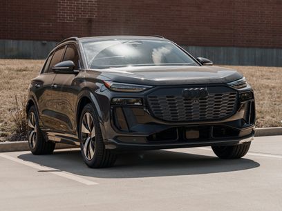 New 2025 Audi SQ6 e-tron Premium Plus