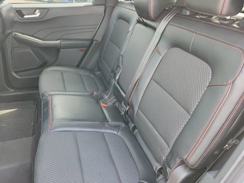 Used 2023 Ford Escape ST-Line w/ Tech Pack #1 AWD/4WD image 14
