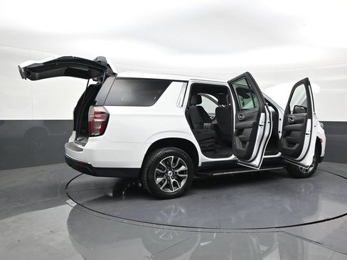 Used 2023 Chevrolet Tahoe LS RWD image 28