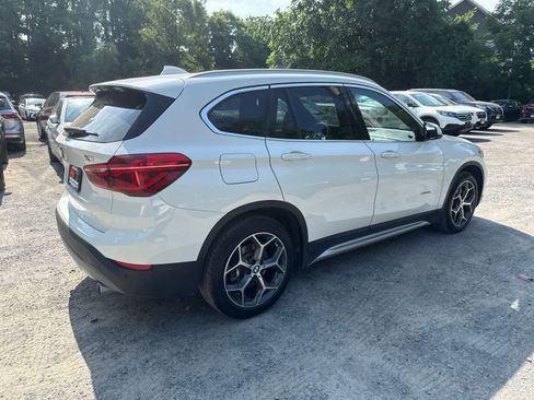 Used 2016 BMW X1 xDrive28i AWD/4WD image 11