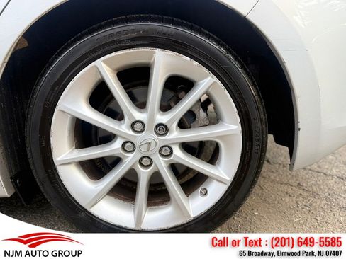 Used 2012 Lexus CT 200h Premium w/ Premium Audio Pkg FWD image 9