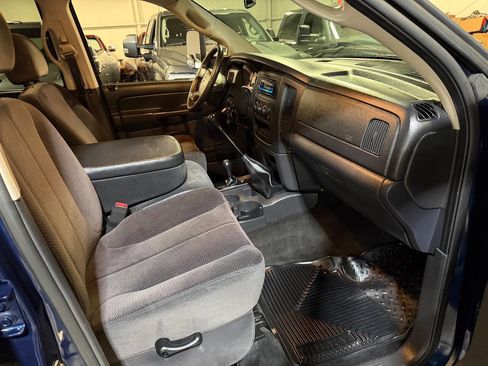 Used 2005 Dodge Ram 2500 Truck SLT w/ Quad Cab Big Horn Value Group image 24