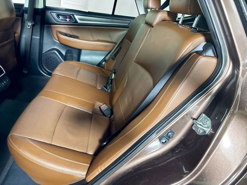 Used 2019 Subaru Outback 2.5i Touring w/ Popular Package #3A image 21