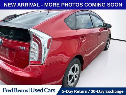 Used 2013 Toyota Prius Three w/ Solar Roof Pkg FWD image 6