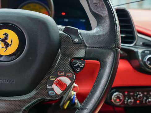 Used 2012 Ferrari 458 Italia Coupe RWD image 25