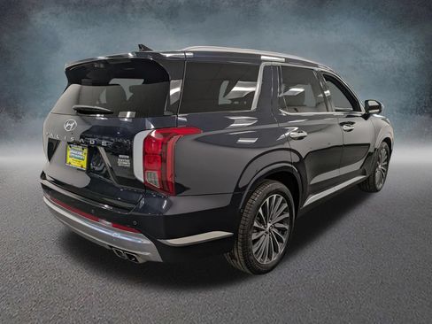 Used 2023 Hyundai Palisade Calligraphy AWD/4WD image 4