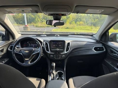 Used 2020 Chevrolet Equinox LT FWD image 17