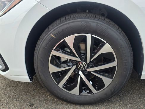 New 2025 Volkswagen Jetta S image 11