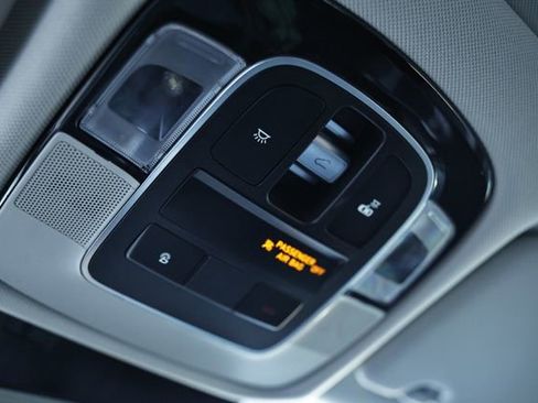 Used 2022 Hyundai Tucson Limited image 38