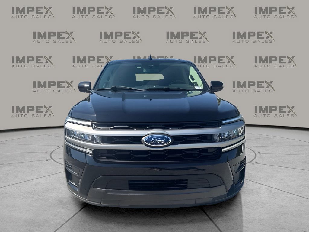 Used 2024 Ford Expedition Max XLT AWD/4WD image 8
