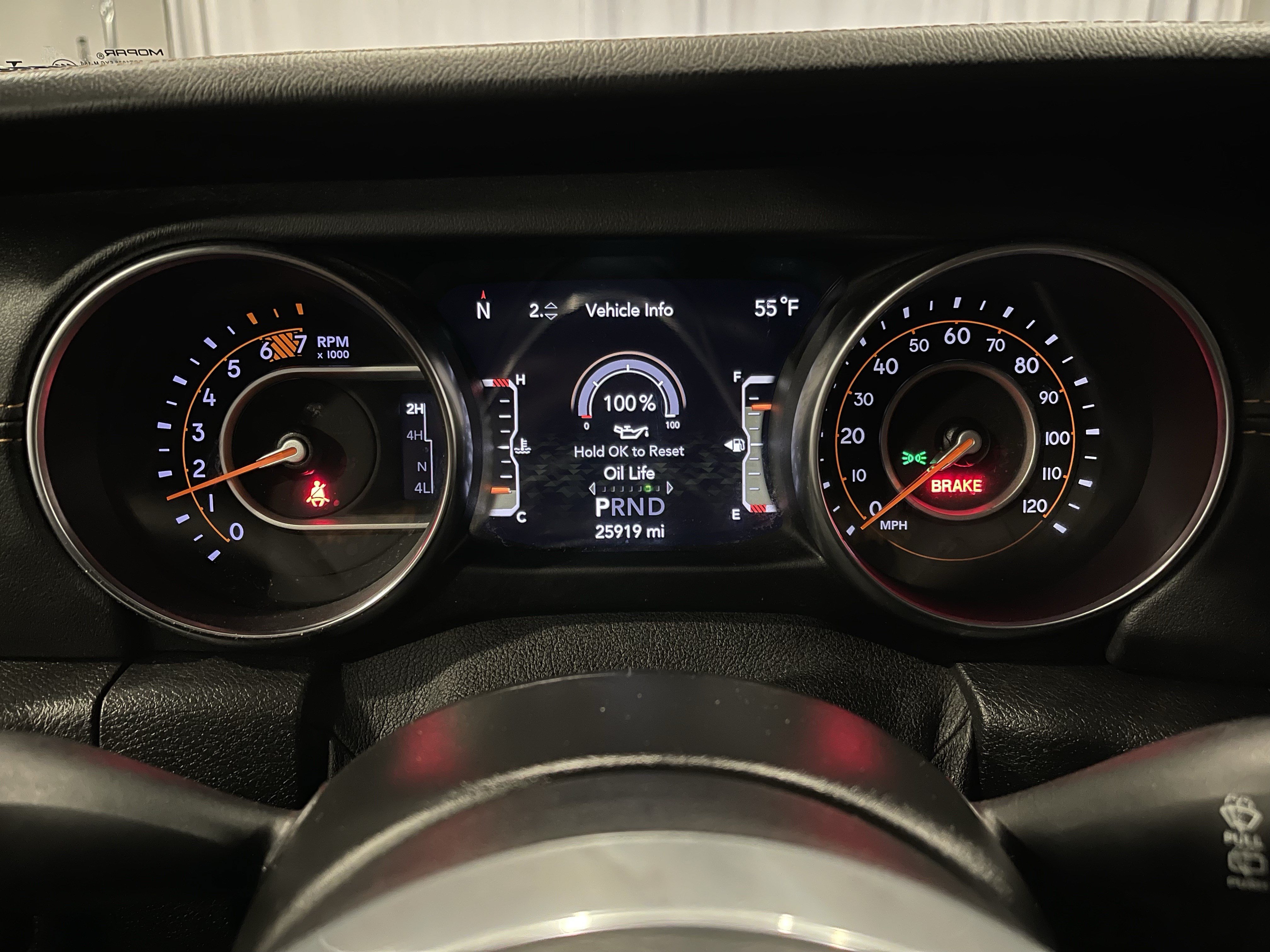 Used 2021 Jeep Wrangler Unlimited Sahara AWD/4WD image 20